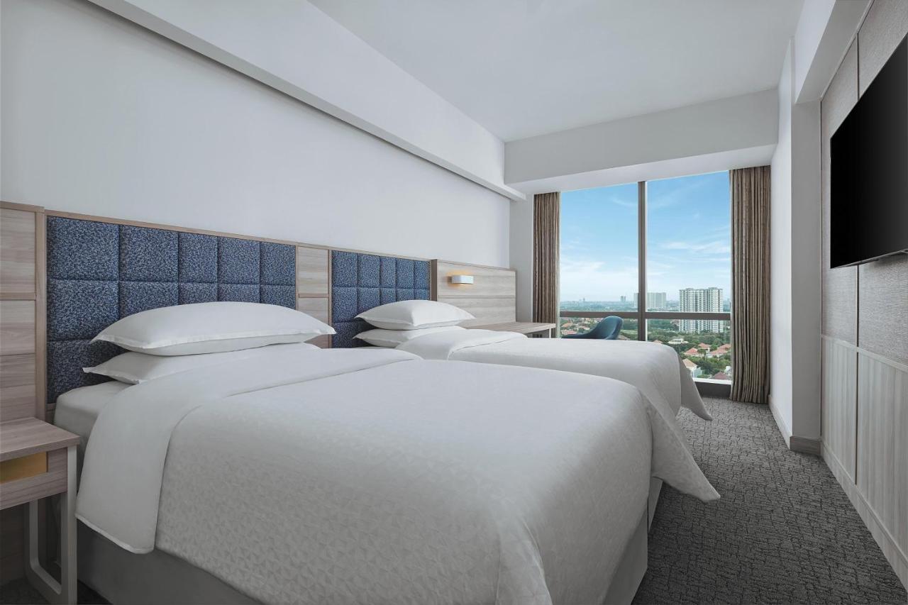 Four Points By Sheraton Surabaya, Pakuwon Indah Esterno foto