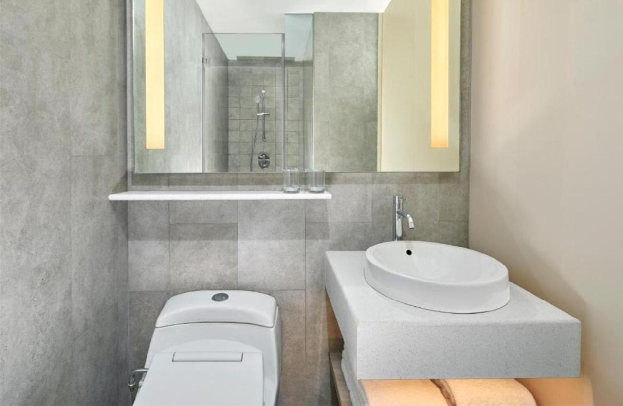 Four Points By Sheraton Surabaya, Pakuwon Indah Esterno foto