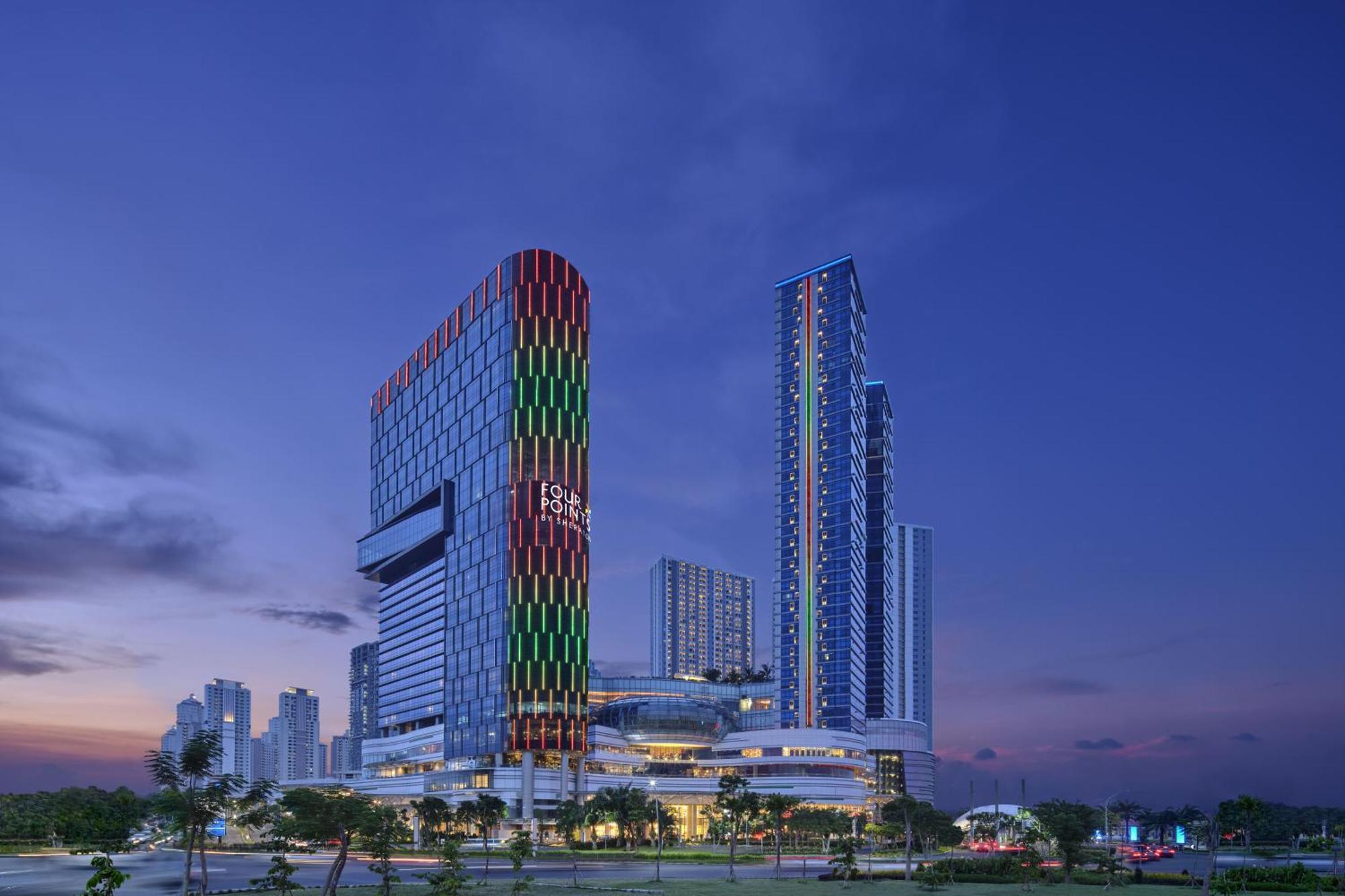 Four Points By Sheraton Surabaya, Pakuwon Indah Esterno foto