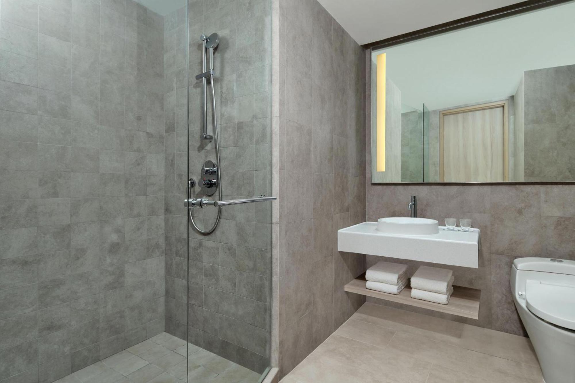 Four Points By Sheraton Surabaya, Pakuwon Indah Esterno foto